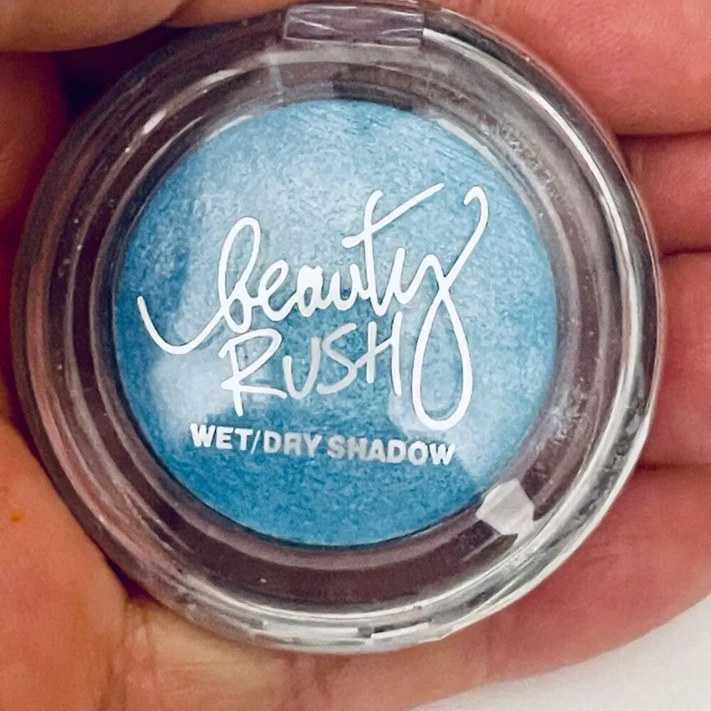 New Victoria's Secret Beauty Rush Purple Wet/Dry Eye Shadow Eyeshadow in Plum Cr